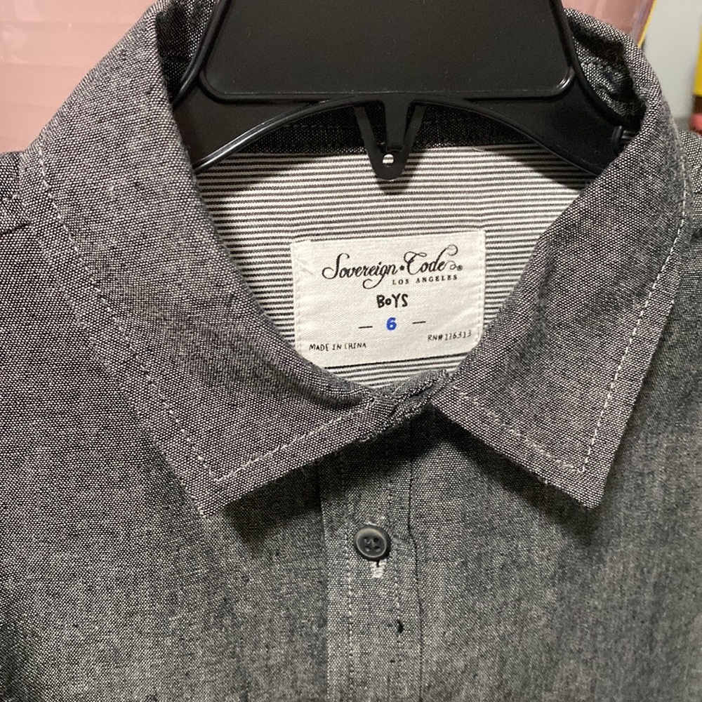 EC button down shirt - Picture 2 of 2